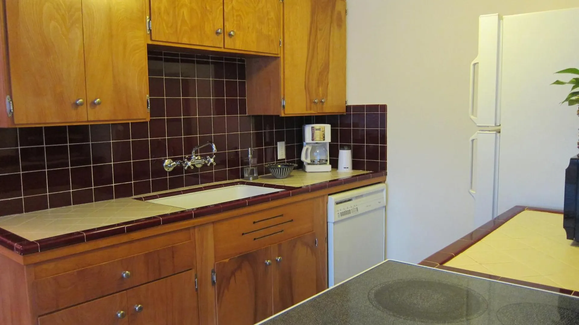 Residential Wallingford Centrally Located Seattle 0*,