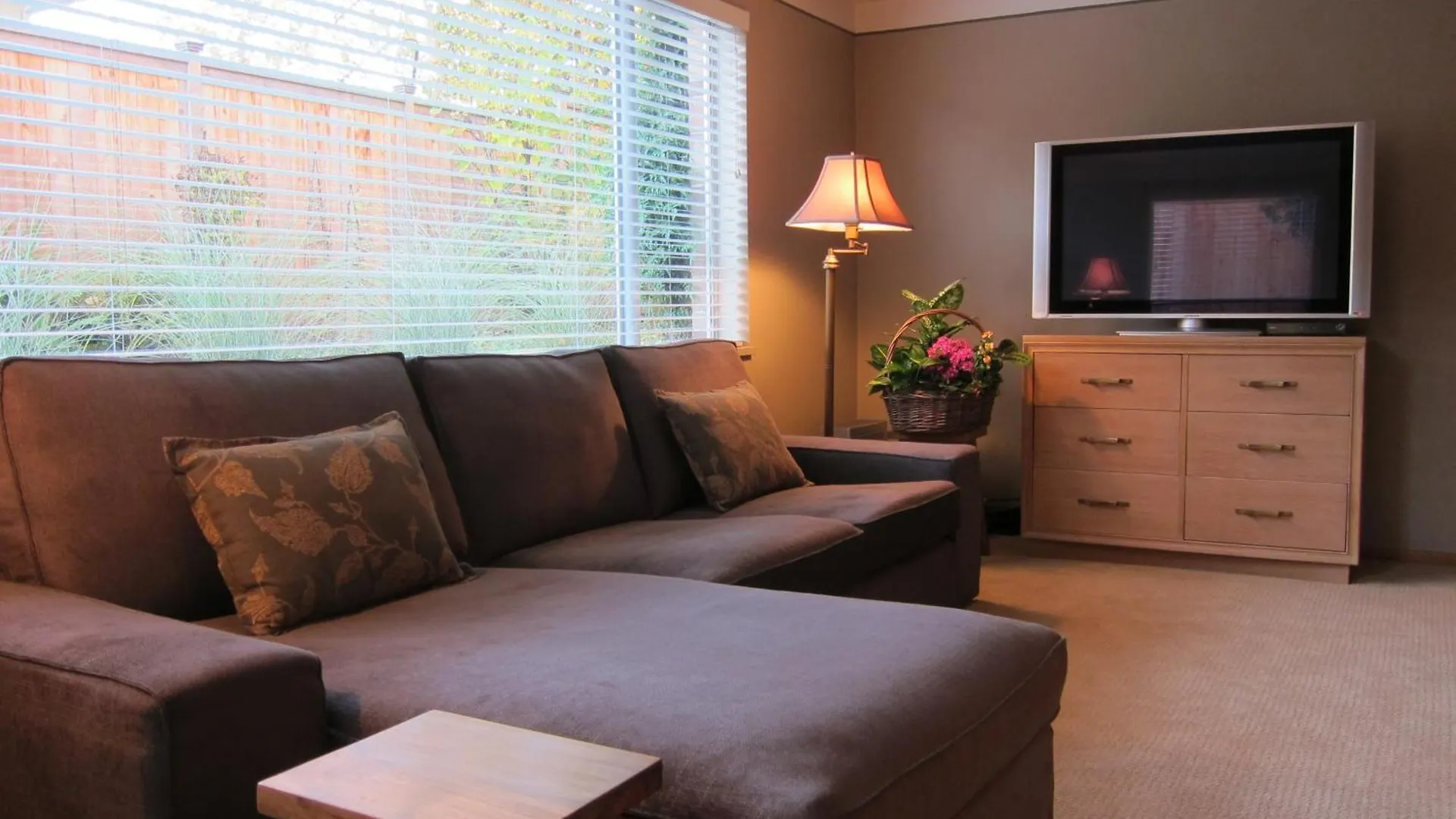 Residential Wallingford Centrally Located Seattle
